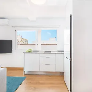 https://suite-homes-penthouse-la-merced.1costadelsol.com